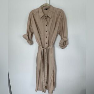 Banana Republic Beige Long Sleeve Dress